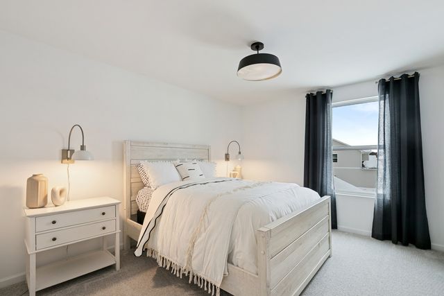 3180 Semple Way, Mundelein, IL 60060