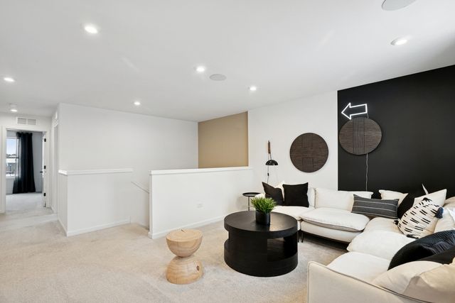 3180 Semple Way, Mundelein, IL 60060