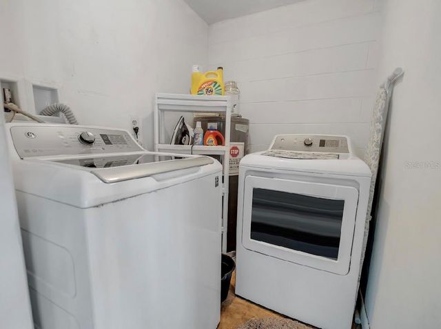 5516 SEDGEFIELD STREET, Orlando, FL 32808