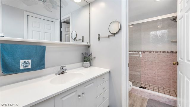 3032 Sandpiper Bay CIR G106, Naples, FL 34112