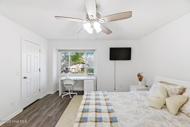 430 Cobblestone Drive, Wilmington, NC 28405