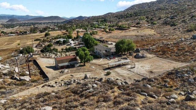 23621 California Avenue, Hemet, CA 92545