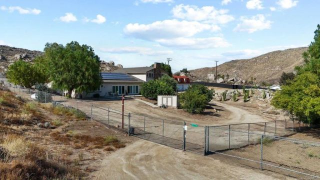 23621 California Avenue, Hemet, CA 92545