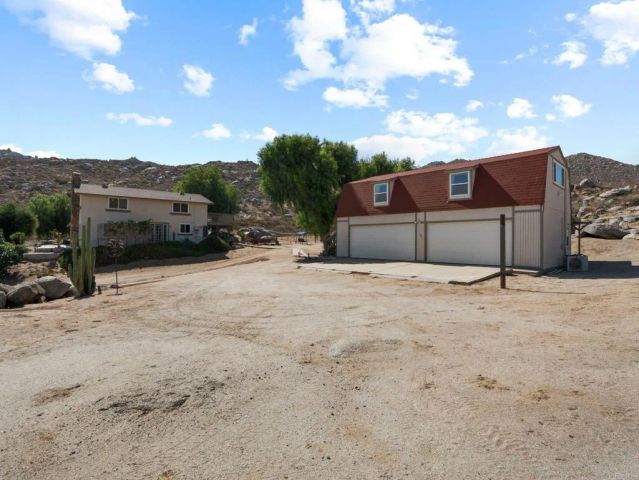 23621 California Avenue, Hemet, CA 92545