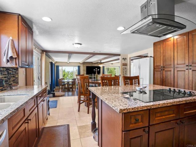 23621 California Avenue, Hemet, CA 92545