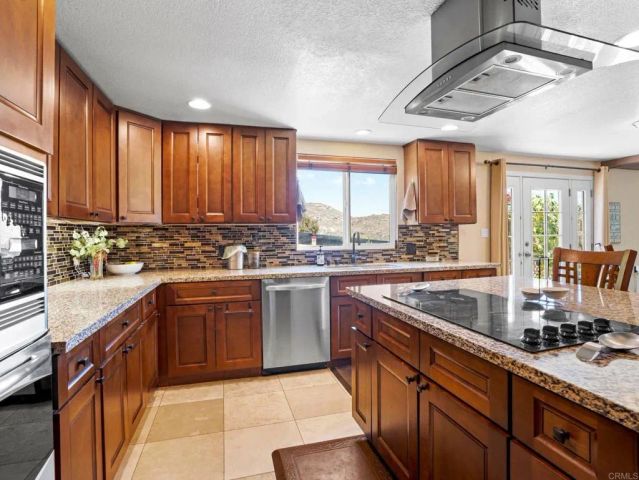 23621 California Avenue, Hemet, CA 92545