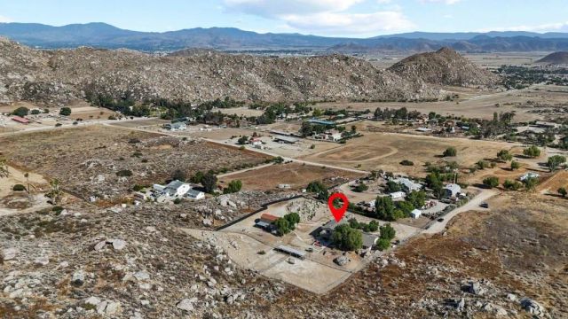 23621 California Avenue, Hemet, CA 92545