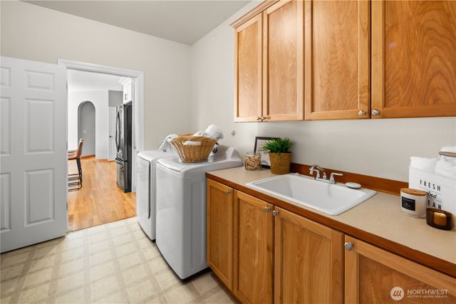 27443 236th Place SE, Maple Valley, WA 98038