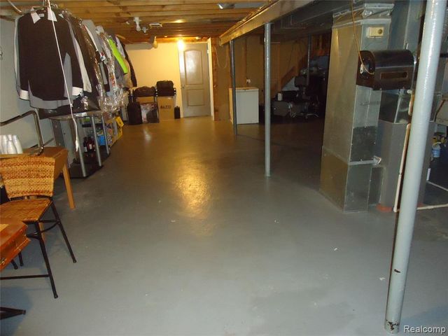 11051 Timken Avenue, Warren, MI 48089