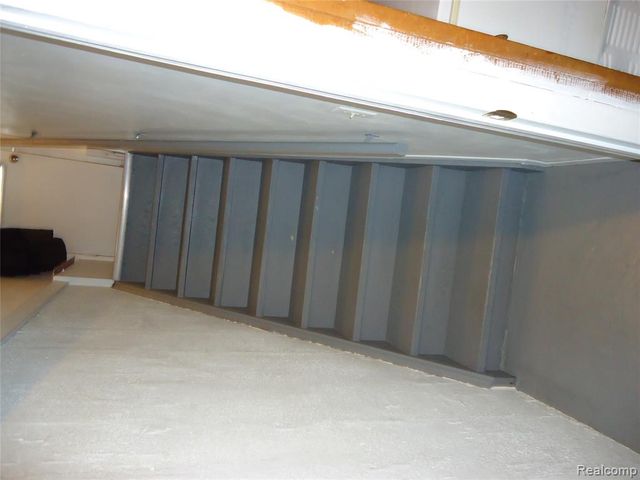 11051 Timken Avenue, Warren, MI 48089