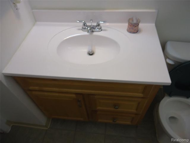 11051 Timken Avenue, Warren, MI 48089