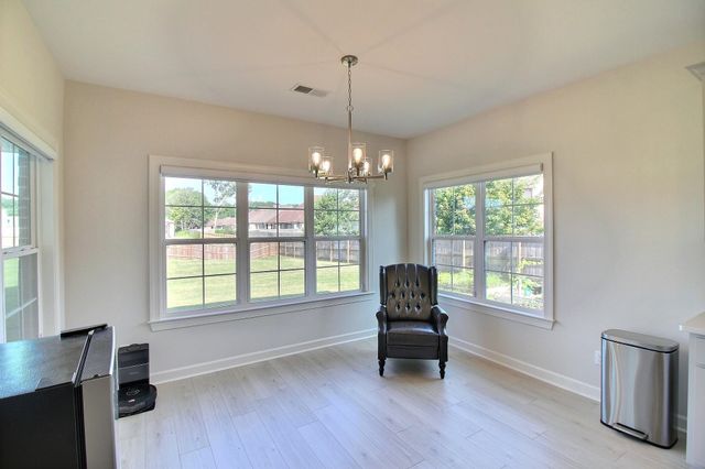 15 GRAYS HOLLOW DR, Cordova, TN 38018