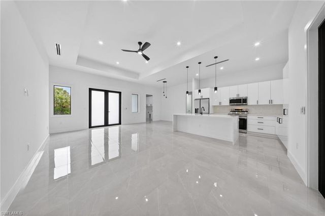 1276 Dove Tree ST, Naples, FL 34117