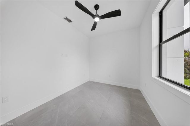 1276 Dove Tree ST, Naples, FL 34117