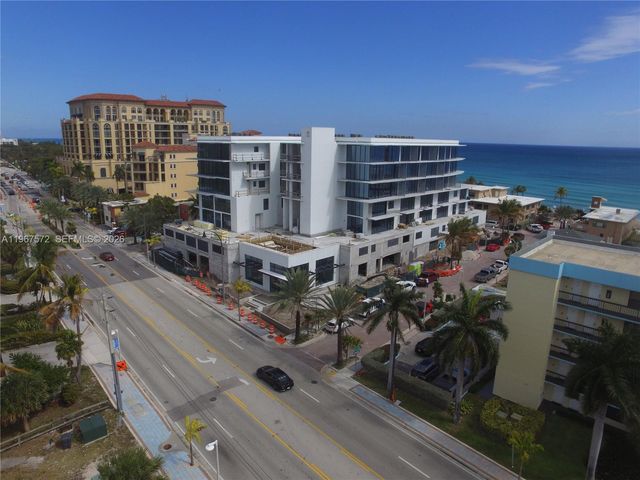 3215 N Ocean Drive 302, Hollywood, FL 33019