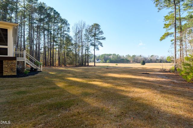 246 Lake Magnolia Way, Smithfield, NC 27577