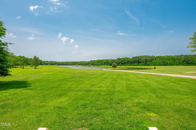 246 Lake Magnolia Way, Smithfield, NC 27577