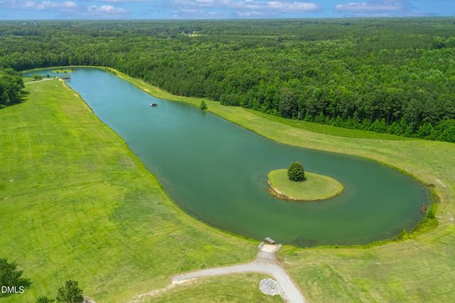 246 Lake Magnolia Way, Smithfield, NC 27577