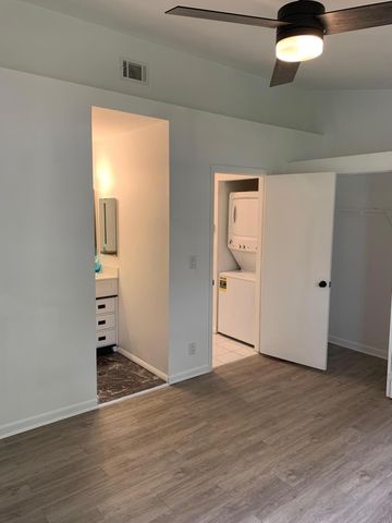 239 SW 3rd Street, Pompano Beach, FL 33060