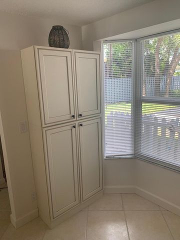 239 SW 3rd Street, Pompano Beach, FL 33060