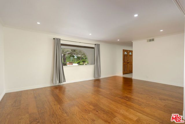 368 Calle Converse, Camarillo, CA 93010