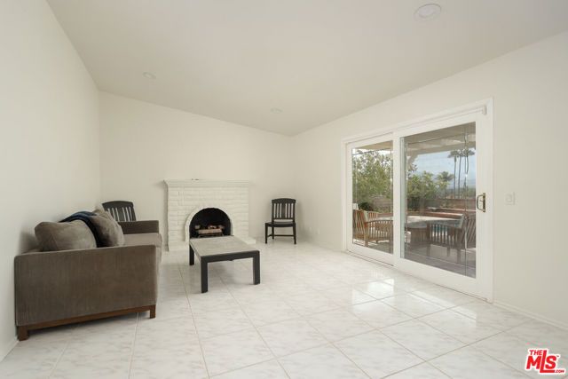 368 Calle Converse, Camarillo, CA 93010
