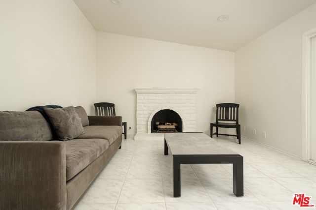 368 Calle Converse, Camarillo, CA 93010