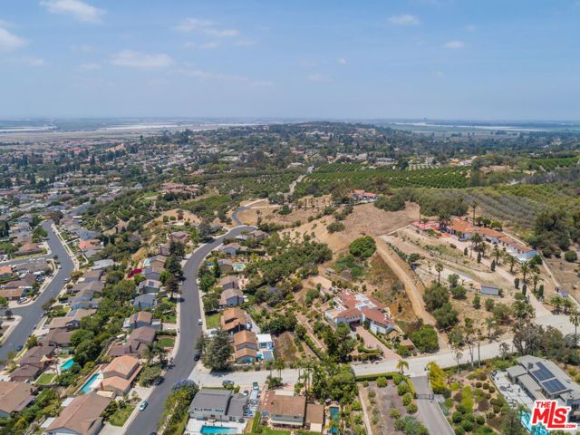 368 Calle Converse, Camarillo, CA 93010