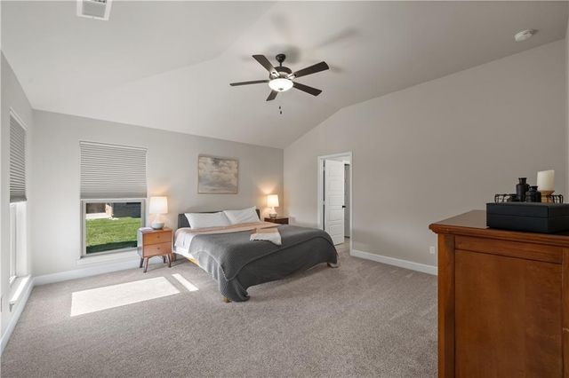 23939 W 82nd Court, Lenexa, KS 66227