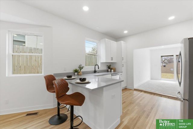 5831 Corby Street, Omaha, NE 68104