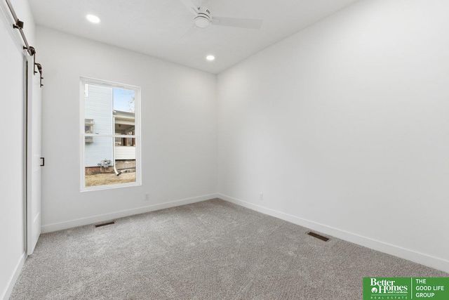 5831 Corby Street, Omaha, NE 68104