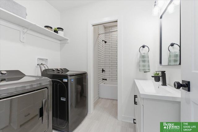 5831 Corby Street, Omaha, NE 68104