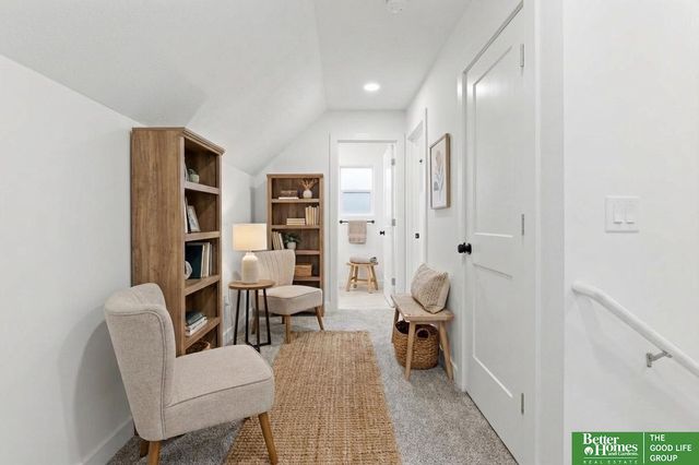 5831 Corby Street, Omaha, NE 68104