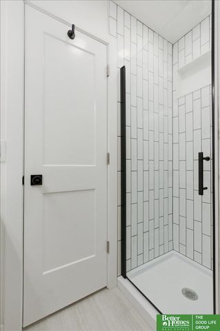 5831 Corby Street, Omaha, NE 68104