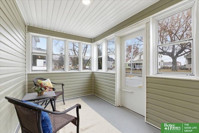 5831 Corby Street, Omaha, NE 68104