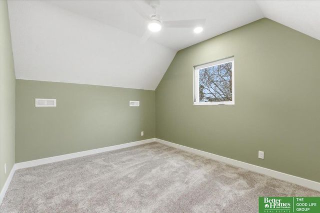 5831 Corby Street, Omaha, NE 68104