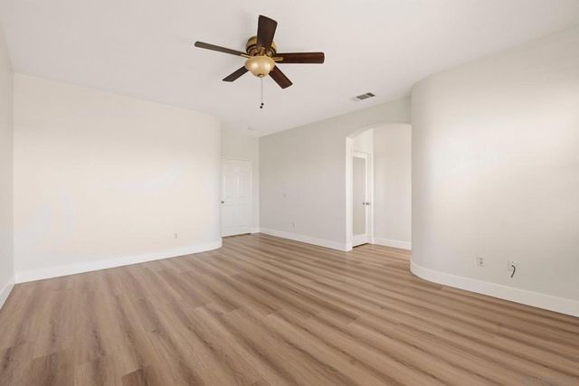 1499 Enchante Way, Oceanside, CA 92056