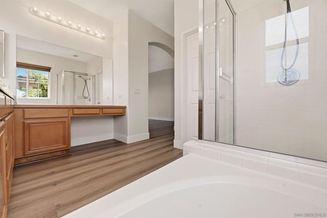 1499 Enchante Way, Oceanside, CA 92056
