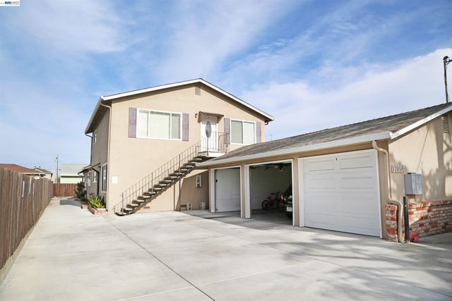 37054 Locust St, Newark, CA 94560