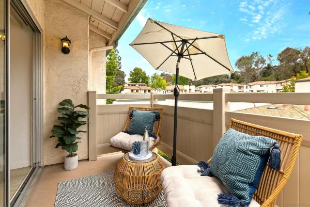 8811 Gilman Dr H, La Jolla, CA 92037