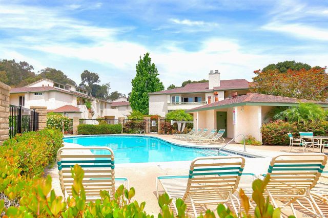 8811 Gilman Dr H, La Jolla, CA 92037