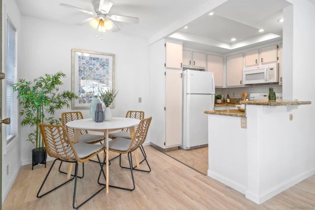 8811 Gilman Dr H, La Jolla, CA 92037