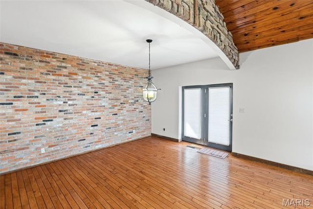 4242 Quirin Road, Smithton, IL 62285