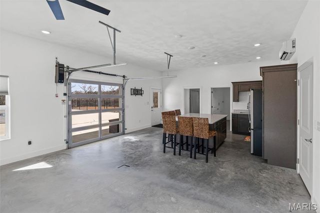 4242 Quirin Road, Smithton, IL 62285