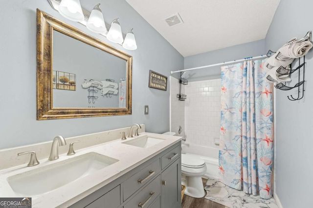 203 Ashland Drive, Woodstock, GA 30189