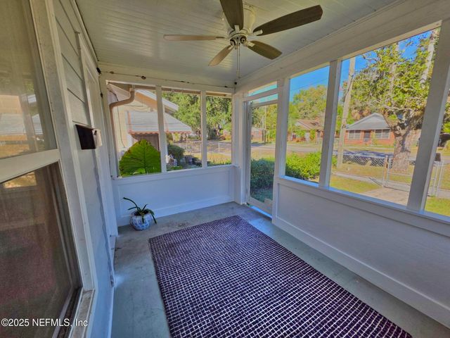 616 WOODBINE Street, Jacksonville, FL 32206