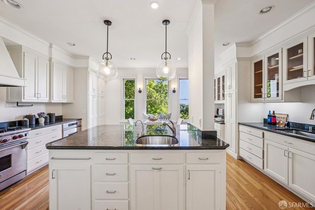 1925 Gough Street 42, San Francisco, CA 94109