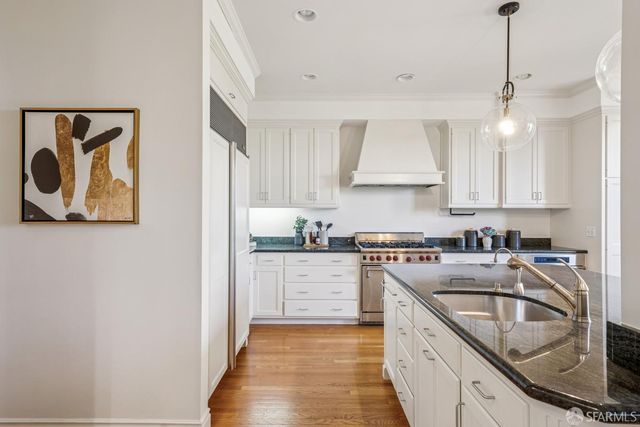 1925 Gough Street 42, San Francisco, CA 94109