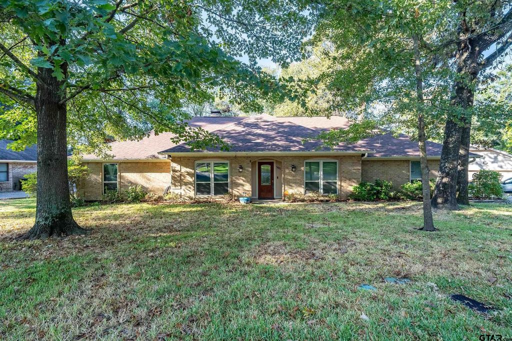 505 Bentley Ct, Tyler, TX 75703