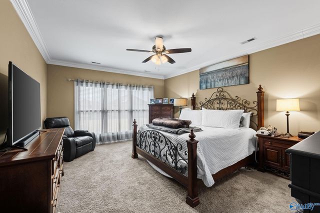 17 Walnut Cove Boulevard SW, Huntsville, AL 35824